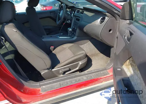 2011 Ford Mustang V6 из США, поврежденный, VIN 1ZVBP8AM1B5101359